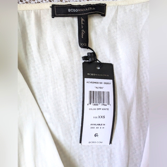 BCBGMAXAZRIA Boho Wedding Dress - Picture 4 of 6